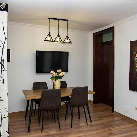 Lucas Relaxing House Villa Tirana